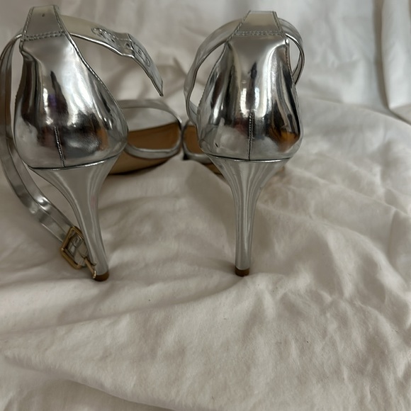 Shoes - Picture 2 of 6